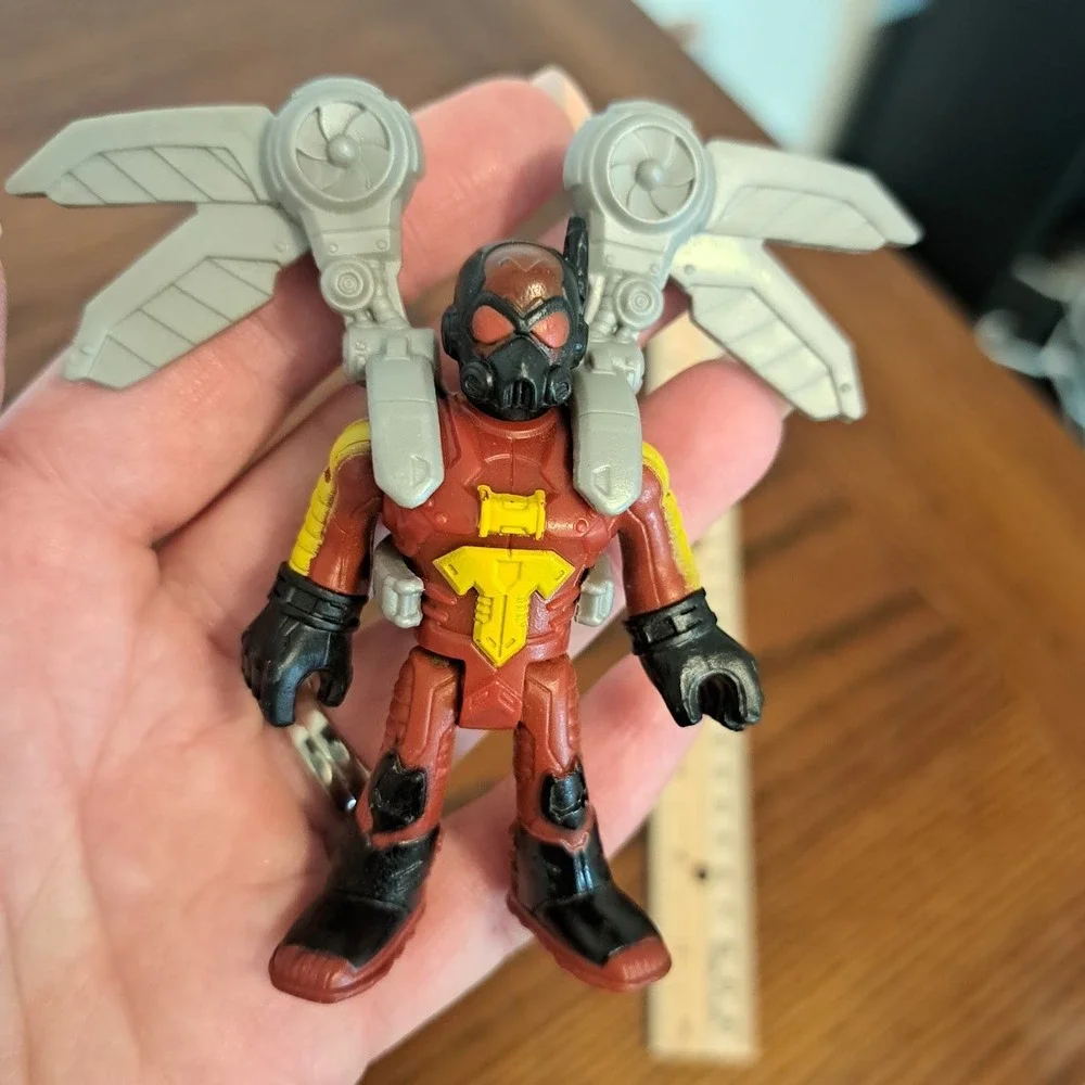Fisher Price Imaginext DC Super Friends Firefly Action Figure with Wings Red